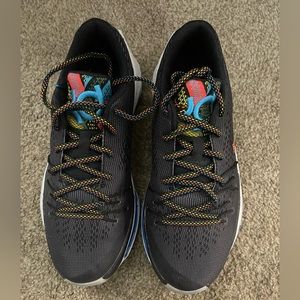 KD BHM Basketball shoes size 6y